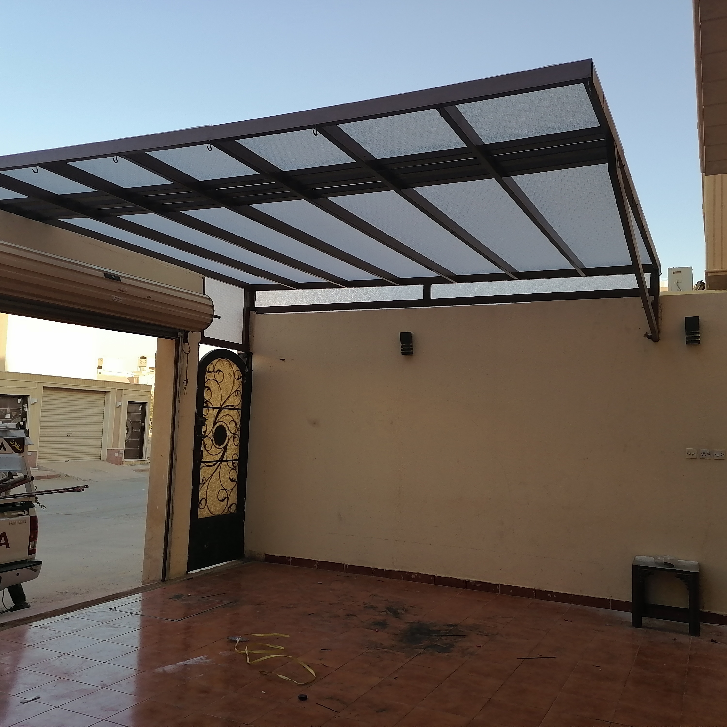 مظلات الرياض: حماية من الشمس والحرارة 0559190489 